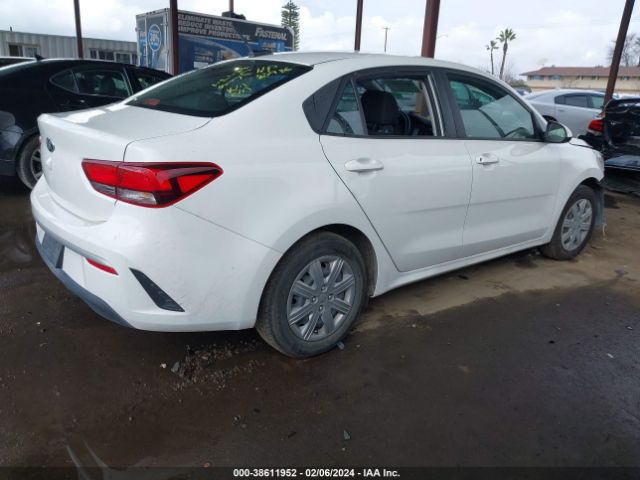 3KPA24AD9ME413281 KIA RIO LX