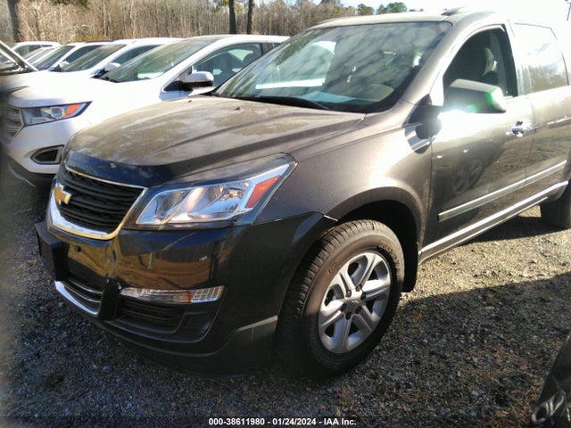Chevrolet Traverse Ls 2017 1GNKRFED0HJ217042 Image 2