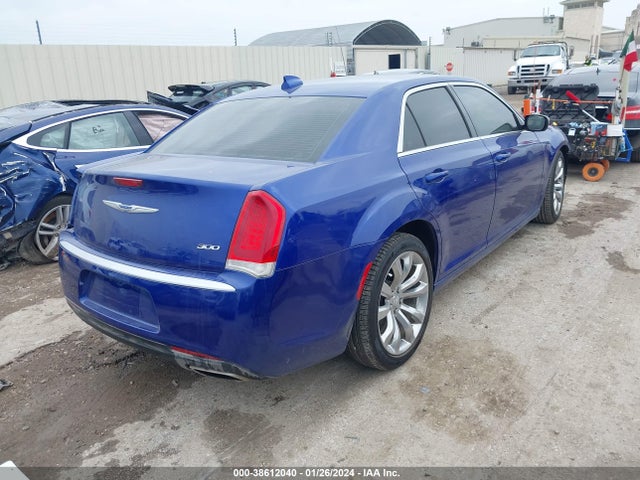 Chrysler 300 Touring 2019 2C3CCAAG8KH684174 Image 4