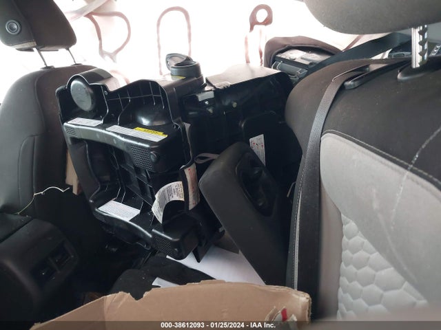 Chevrolet EQUINOX LT 2019 3GNAXLEX3KS503354 Image 8