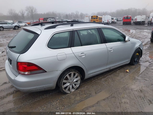 2012 VOLKSWAGEN JETTA SPORTWAGEN 2.0L TDI VIN: 3VWPL7AJ0CM650449