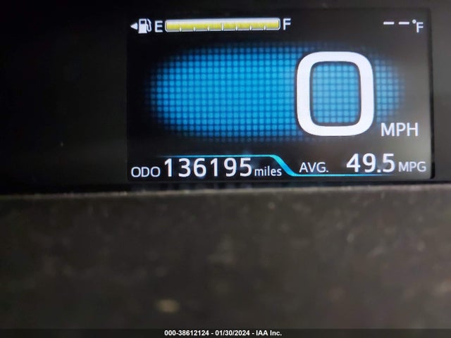 Toyota Prius Four 2018 JTDKARFUXJ3551945 Image 16