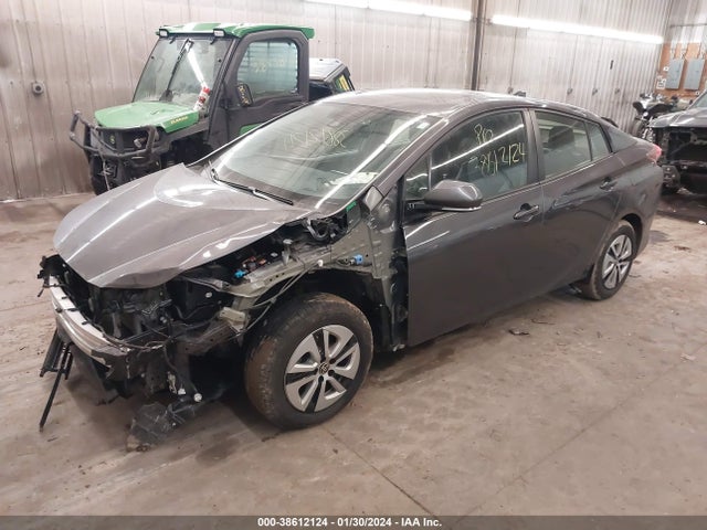 Toyota Prius Four 2018 JTDKARFUXJ3551945 Image 2