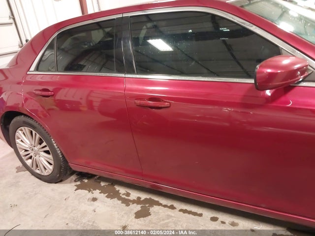 2013 CHRYSLER 300 VIN: 2C3CCARG7DH577964