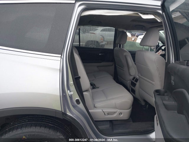 Honda Pilot 2wd Special Edition 2022 5FNYF5H2XNB034816 Image 8