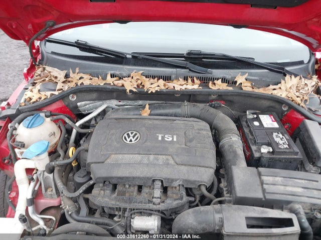 3VWD17AJ2FM256982 Volkswagen Jetta 1.8t Se