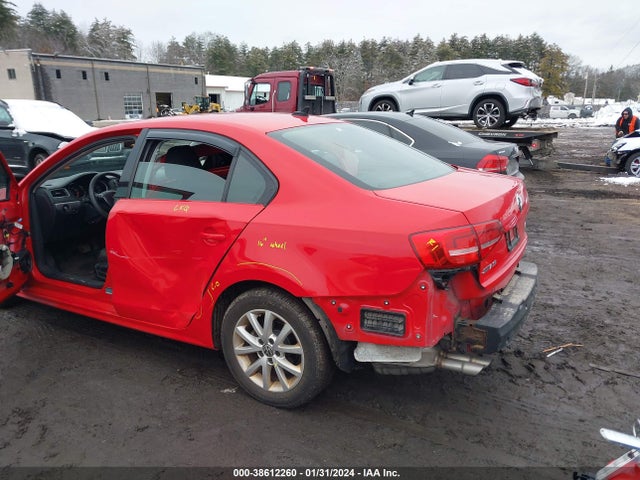 3VWD17AJ2FM256982 Volkswagen Jetta 1.8t Se