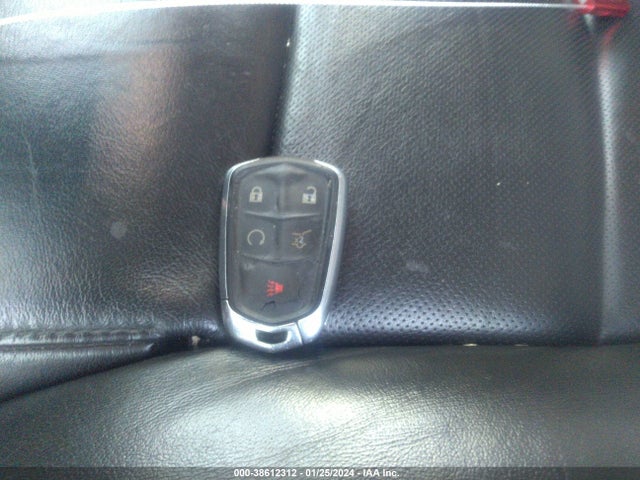 2017 CADILLAC XT5 1GYKNBRS2HZ107692 Photo 10