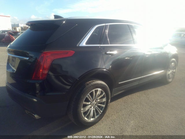 2017 CADILLAC XT5 1GYKNBRS2HZ107692 Photo 3