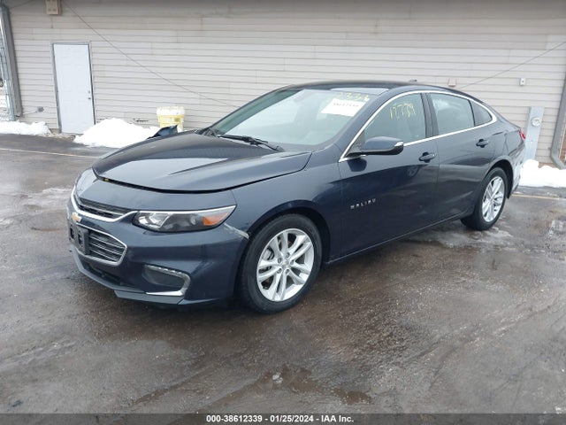 Chevrolet MALIBU LT 2018 1G1ZD5ST8JF110348 Image 2