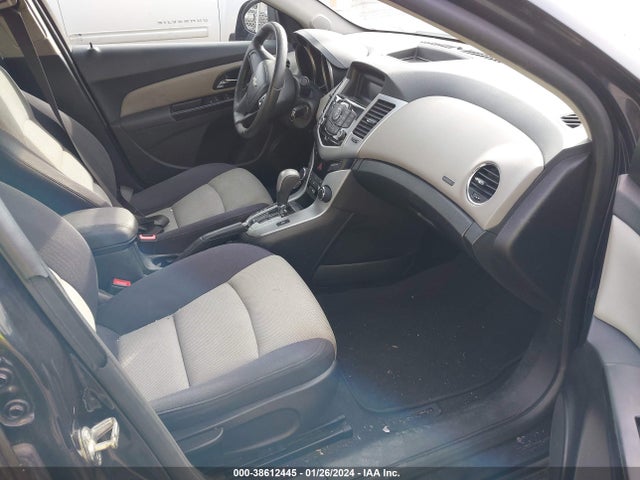 Chevrolet Cruze Ls Auto 2014 1G1PA5SH8E7365321 Image 5