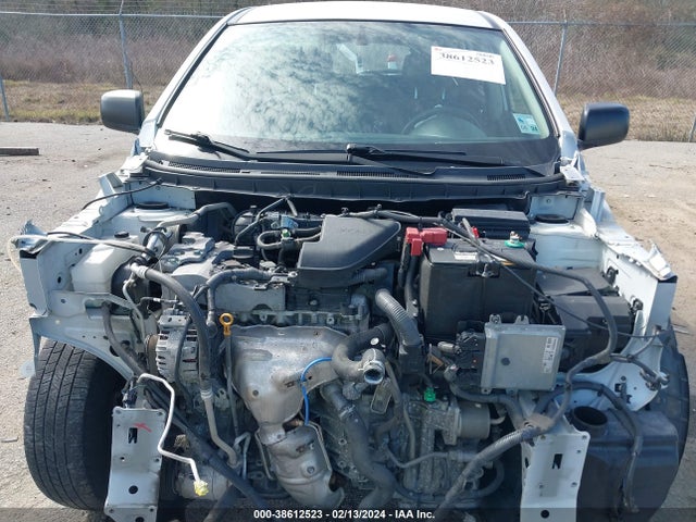 2015 NISSAN ROGUE SELECT S VIN: JN8AS5MT0FW654135
