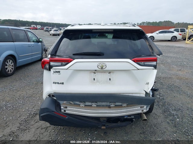Toyota RAV4 LE 2020 2T3H1RFV8LW093857 Image 16