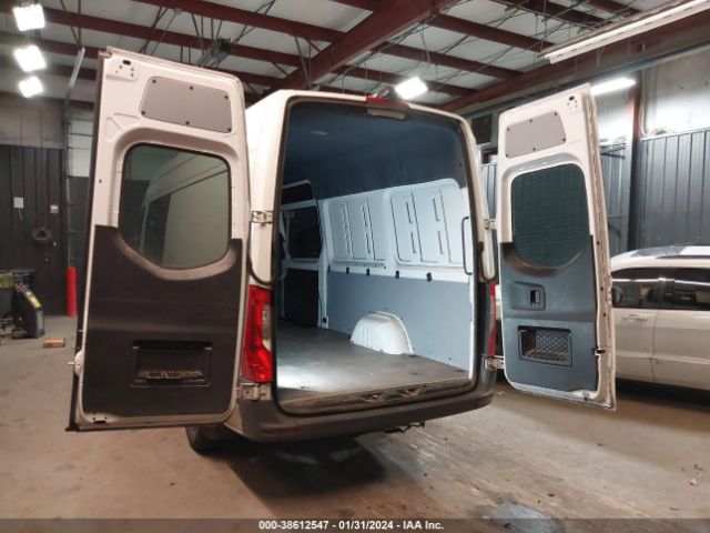 WD4PF1CD4KP052636 Mercedes-Benz Sprinter 2500 High Roof V6