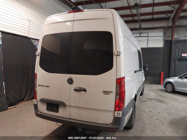 WD4PF1CD4KP052636 Mercedes-Benz Sprinter 2500 High Roof V6