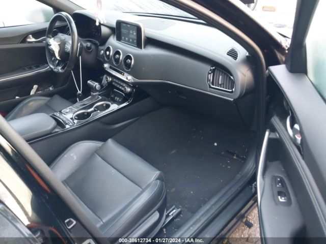 KNAE15LA9M6088129 KIA Stinger Gt-line