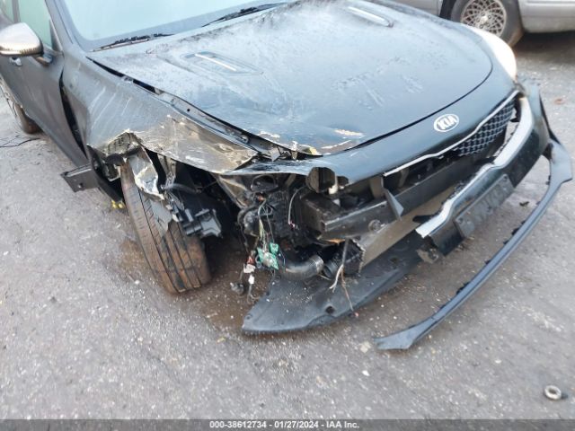 KNAE15LA9M6088129 KIA Stinger Gt-line