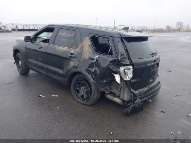1FM5K8AR2HGD92960 Ford Utility Police Interceptor