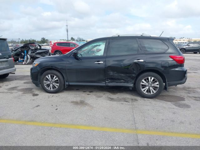 5N1DR2MN9JC628546 Nissan Pathfinder Sv
