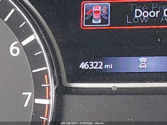 5N1DR2MN9JC628546 Nissan Pathfinder Sv