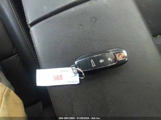 2016 PORSCHE PANAMERA WP0AA2A71GL007637 Photo 10