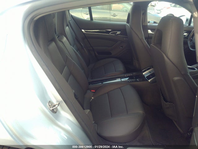2016 PORSCHE PANAMERA WP0AA2A71GL007637 Photo 7