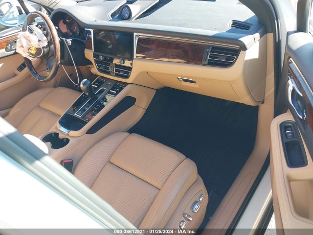 2022 PORSCHE MACAN WP1AA2A52NLB12312 Photo 4