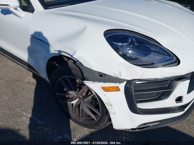 2022 PORSCHE MACAN WP1AA2A52NLB12312 Photo 5