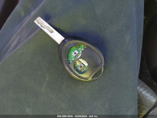 2004 MINI COOPER WMWRC33414TJ59383 Photo 10