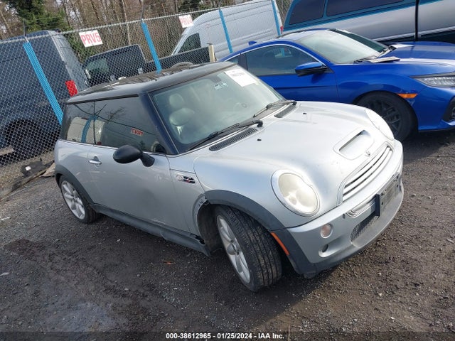 2004 MINI COOPER S WMWRE33414TD86974 Photo 0