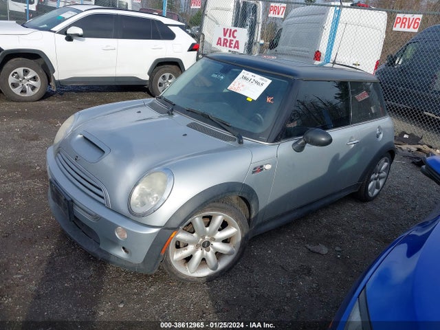 2004 MINI COOPER S WMWRE33414TD86974 Photo 1