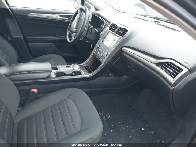 Ford FUSION SE 2019 3FA6P0T9XKR264545 Image 5