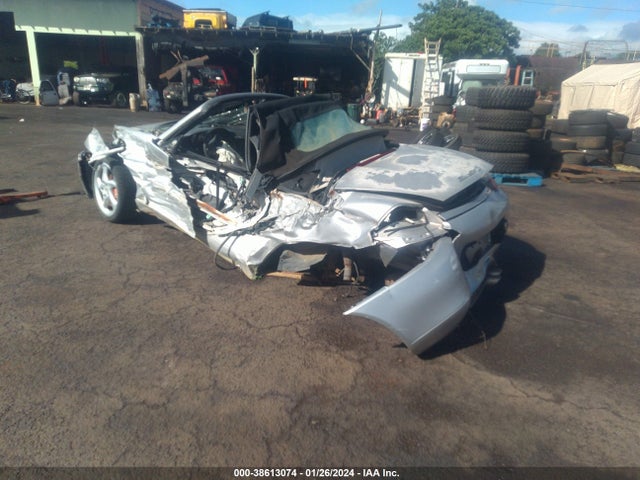 2000 PORSCHE BOXSTER WP0CB2983YU662140 Photo 2