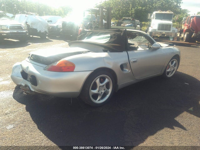 2000 PORSCHE BOXSTER WP0CB2983YU662140 Photo 3