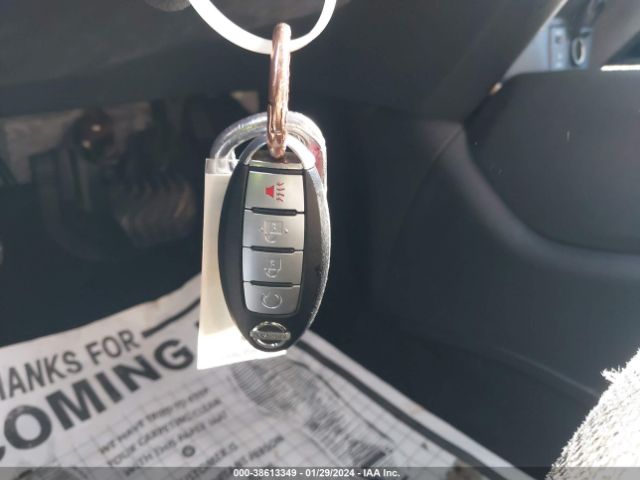 JN1BJ1CRXHW139795 Nissan Rogue Sport Sv