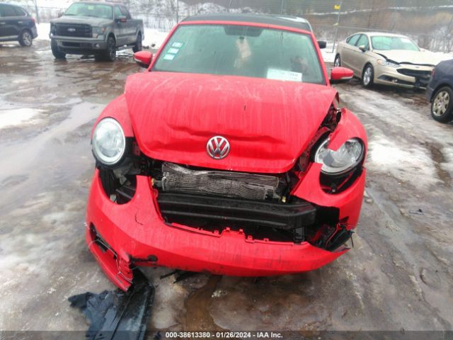 3VW507AT2FM807176 Volkswagen Beetle 1.8t