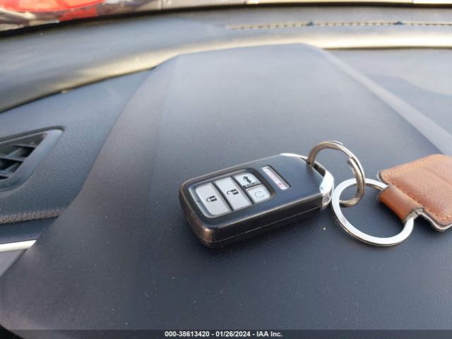 2HGFC2F79JH568926 Honda CIVIC EX
