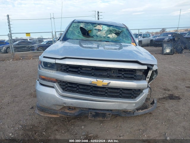 Chevrolet Silverado 1500 Custom 2018 1GCVKPEC2JZ165802 Image 13