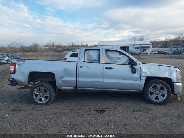 Chevrolet Silverado 1500 Custom 2018 1GCVKPEC2JZ165802 Image 14