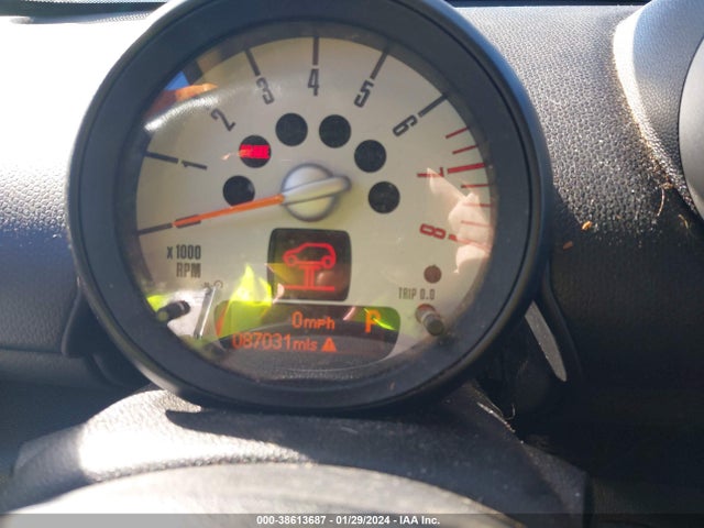 2011 MINI COOPER S COUNTRYMAN WMWZC3C5XBWL80808 Photo 6