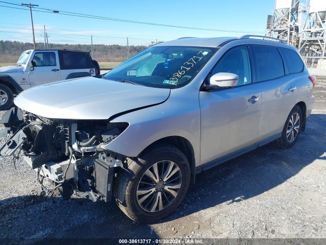 Nissan Pathfinder S 2017 5N1DR2MM8HC640186 Image 2
