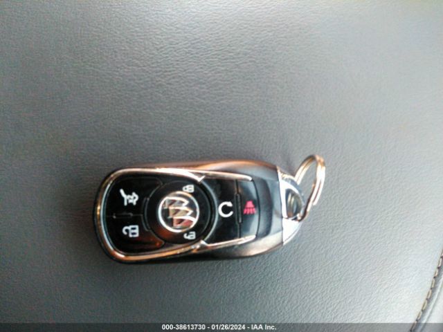 5GAERBKW5LJ120059 Buick Enclave Fwd Essence