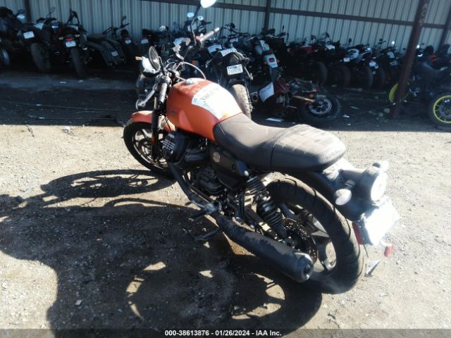 2021 MOTO GUZZI V7 ZGUKZUA03MM000199 Photo 2