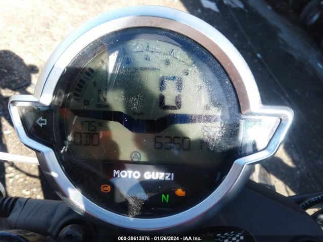 2021 MOTO GUZZI V7 ZGUKZUA03MM000199 Photo 6