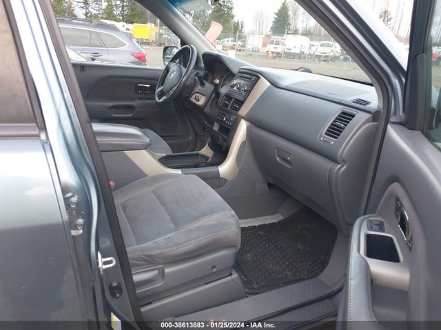 2006 HONDA PILOT EX VIN: 2HKYF18426H531002