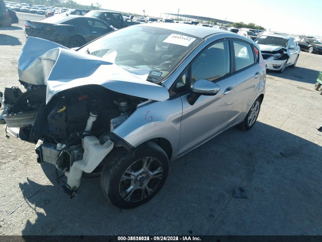 Ford FIESTA SE 2014 3FADP4EJ7EM205542 Image 2