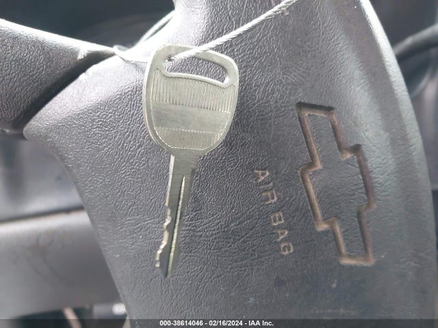 2005 CHEVROLET SILVERADO 1500 WORK TRUCK VIN: 1GCEK19V35Z299880