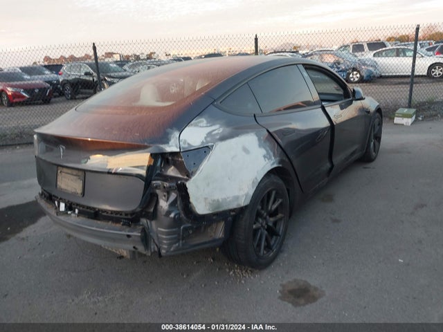 5YJ3E1EA5PF688188 Tesla Model 3 Rear-wheel Drive
