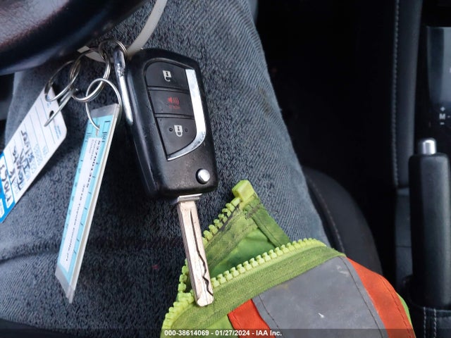 Toyota COROLLA IM 2018 JTNKARJE9JJ565634 Image 11