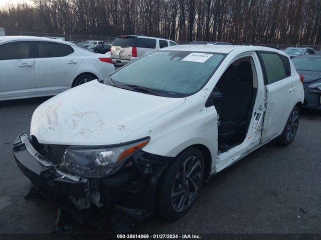 Toyota COROLLA IM 2018 JTNKARJE9JJ565634 Image 2